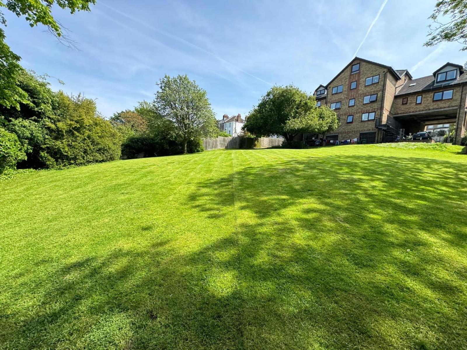 Vry Woolwich - Cosy Property With Stunning Views Of London Plumstead  Εξωτερικό φωτογραφία